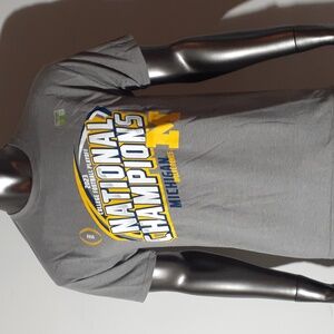 NWT University of Michigan Wolverines 2023 National Champions T-Shirt - Med.